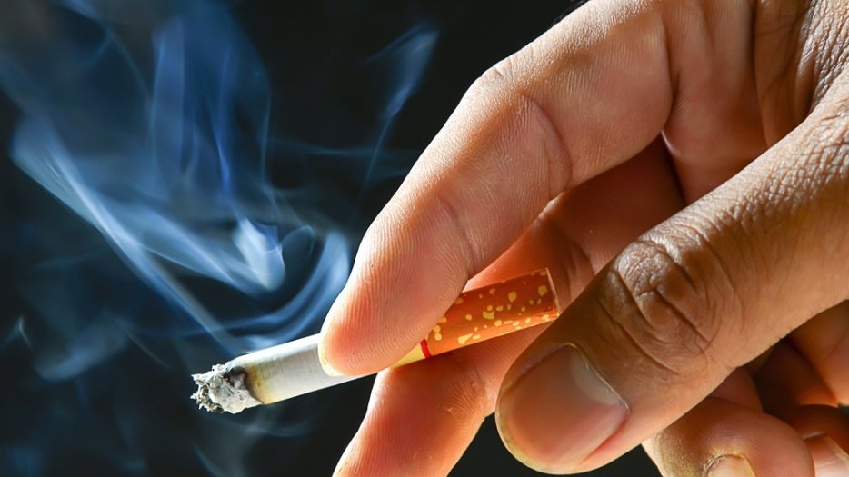 Single Cigarette: सिगरेट पीने वालों के लिए अब क्या है नया नियम?