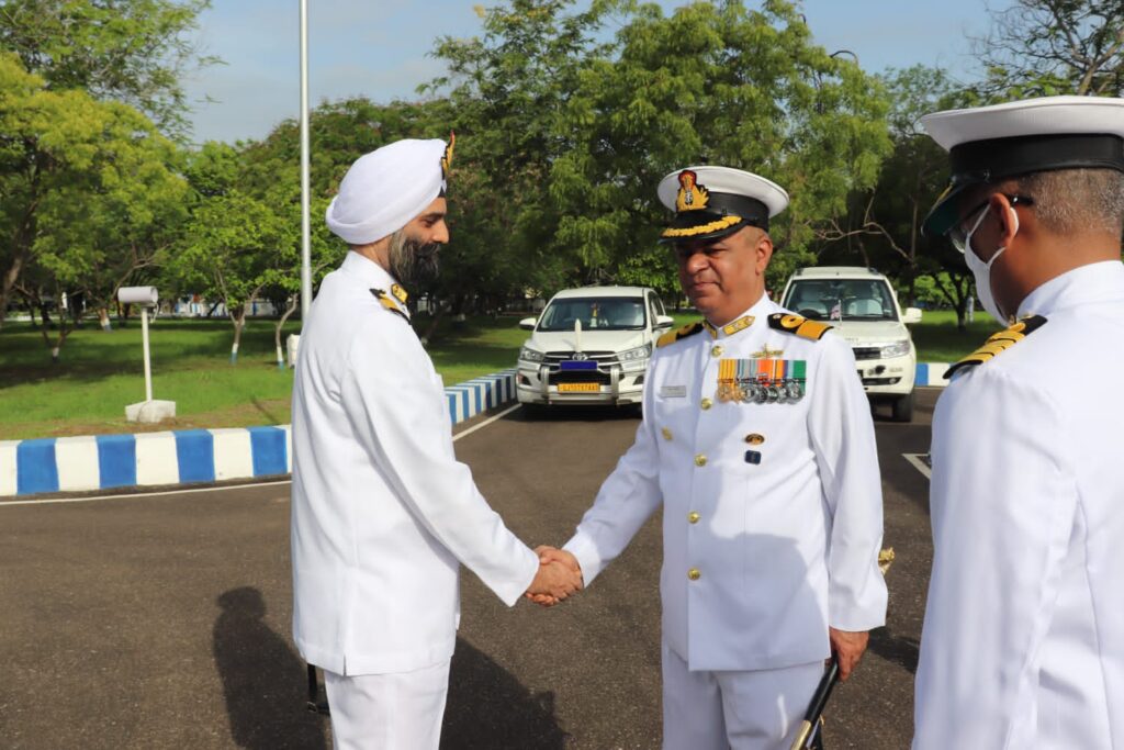 Commodore J S Dhanoa takes charge 
from Commodore Gautam Marwaha