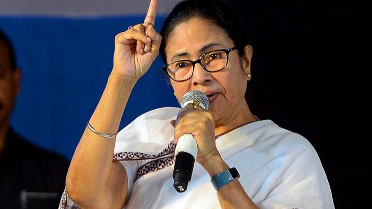 karnataka election: कर्नाटक में कांग्रेस की जीत के बाद बदले Mamta Banerjee के सुर, जानिए क्या किया एलान….