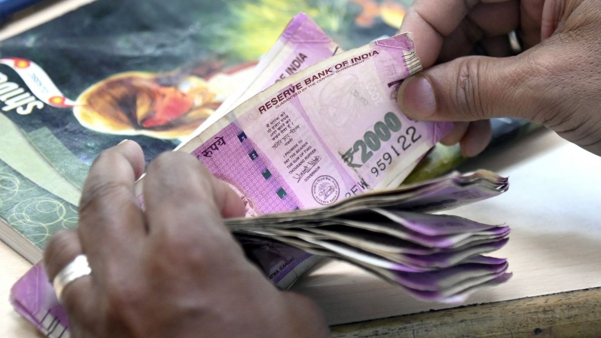 2000 Rupee Note : 2000 का नोट बदलवाना है तो करना होगा ये काम
