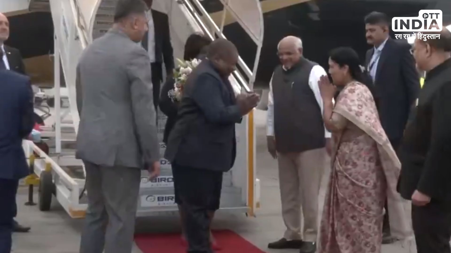 Mozambique President philip nyusi arrives in Ahmedabad for Vibrant Summit 2024