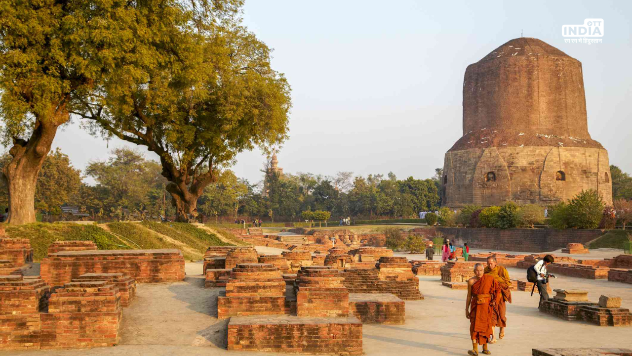 Sarnath Famous Places: सारनाथ में ही दिया था भगवान बुद्ध ने अपना पहला उपदेश, जानें यहाँ के प्रसिद्ध जगह